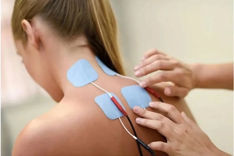 Điện xung trị liệu cổ vai gáy